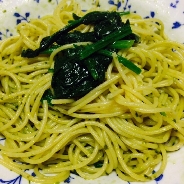 ほうれん草のジェノベーゼパスタ